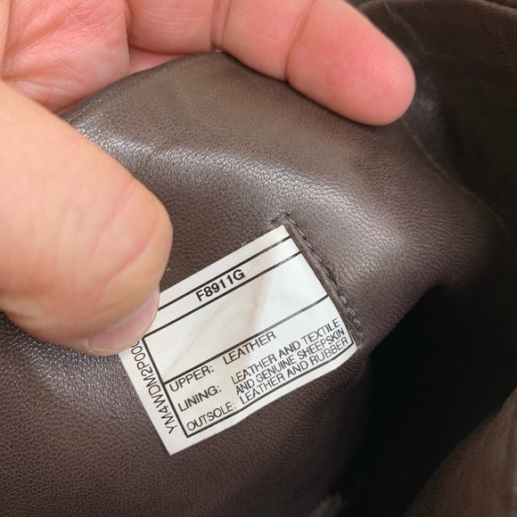 UGG Australia Amberlee Brown Leather Riding Boots - Picture 6 of 11